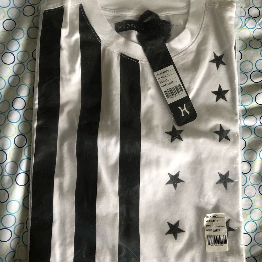 Husdon T-shirt
